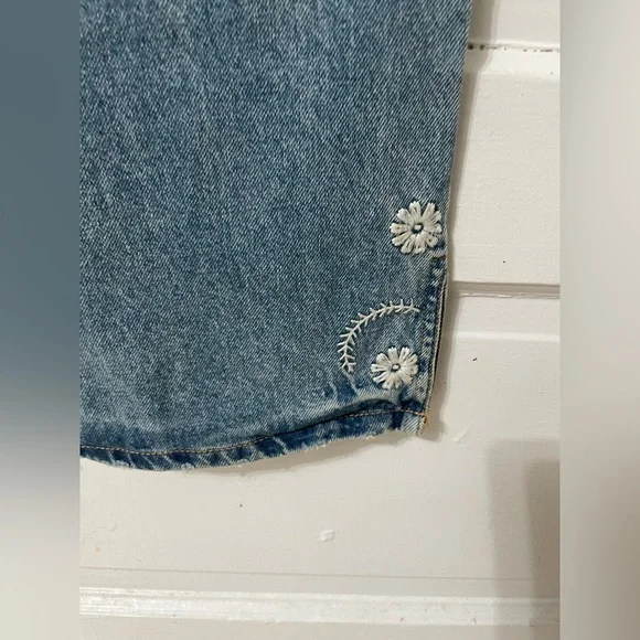 FREE PEOPLE STEINBECK PATCHED STRAIGHT LEG JEANS Size 27 - Picture 11 of 16